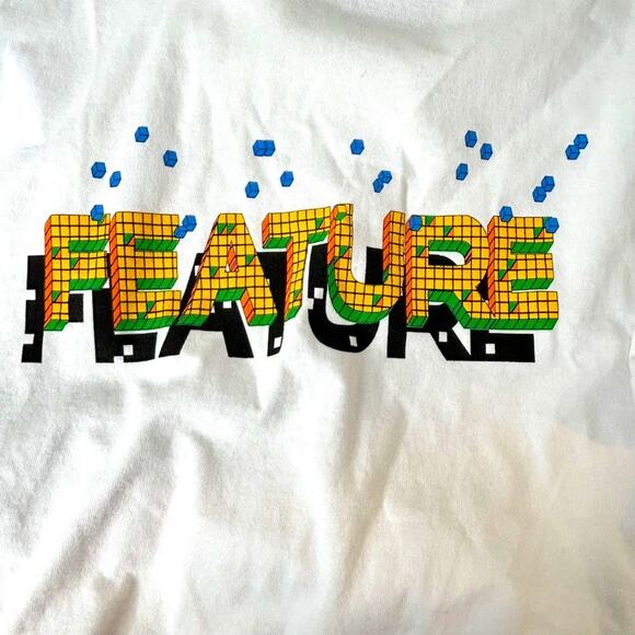 FEATURE Block Tee White Dimensional Art Short Sleeve XL - Picture 3 of 6